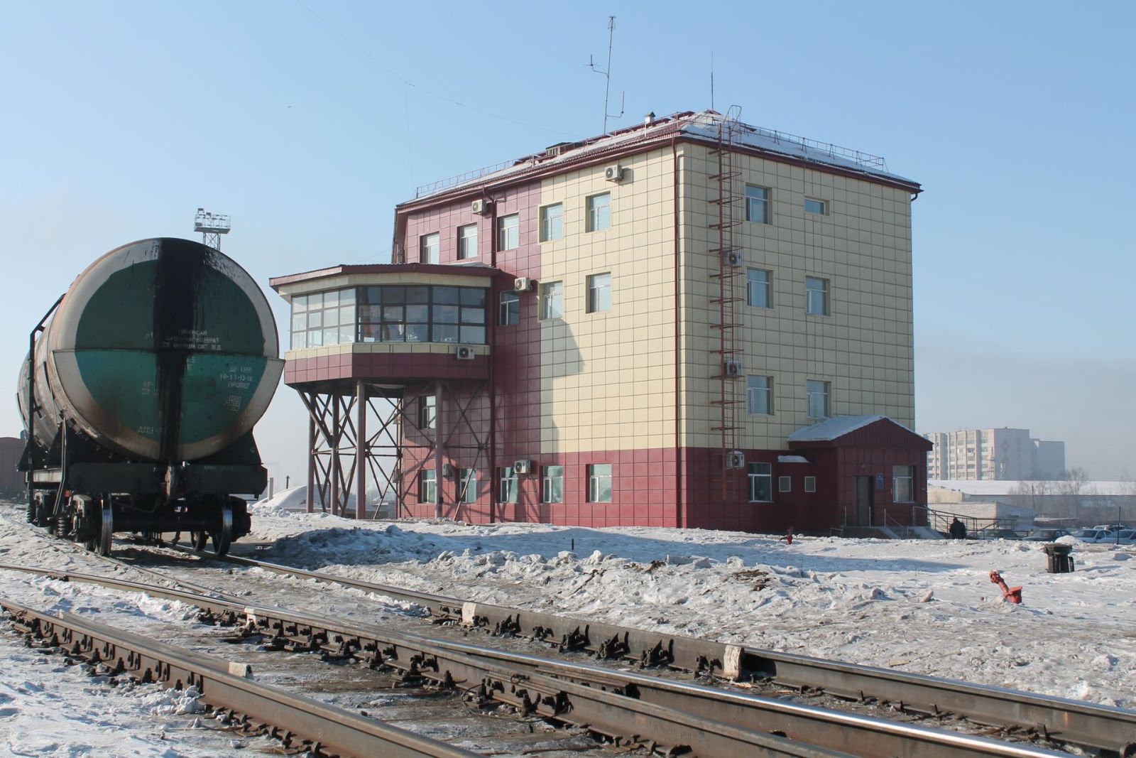 Суретті түсірген автор