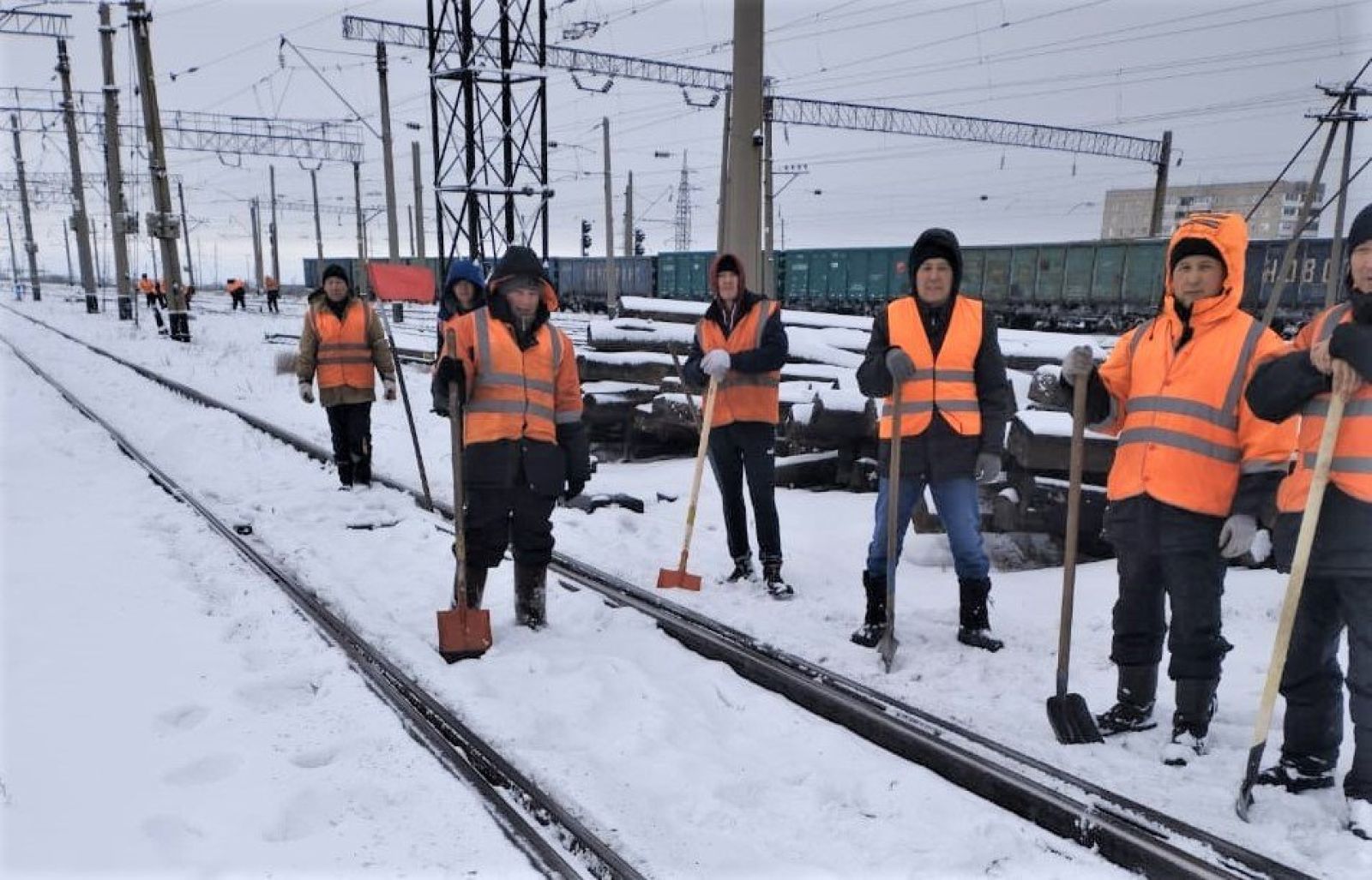 Железнодорожники Екибастузской дистанции пути работают в усиленном режиме