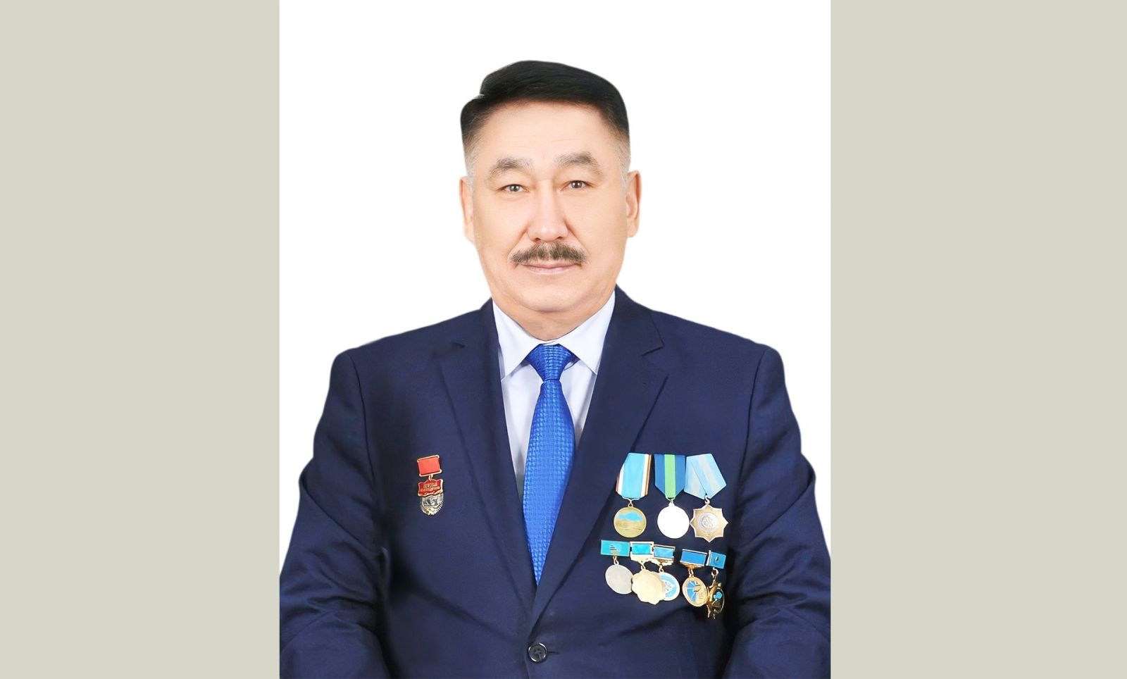 Құрметті теміржолшы Алик Досанов алпыс жасқа толды