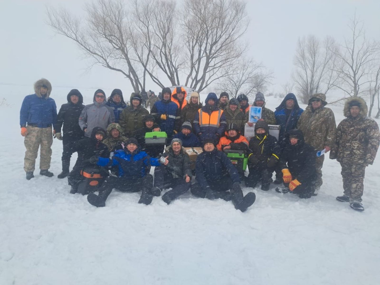 В турнире по зимней рыбалке приняли участие более 40 железнодорожников из ВКО