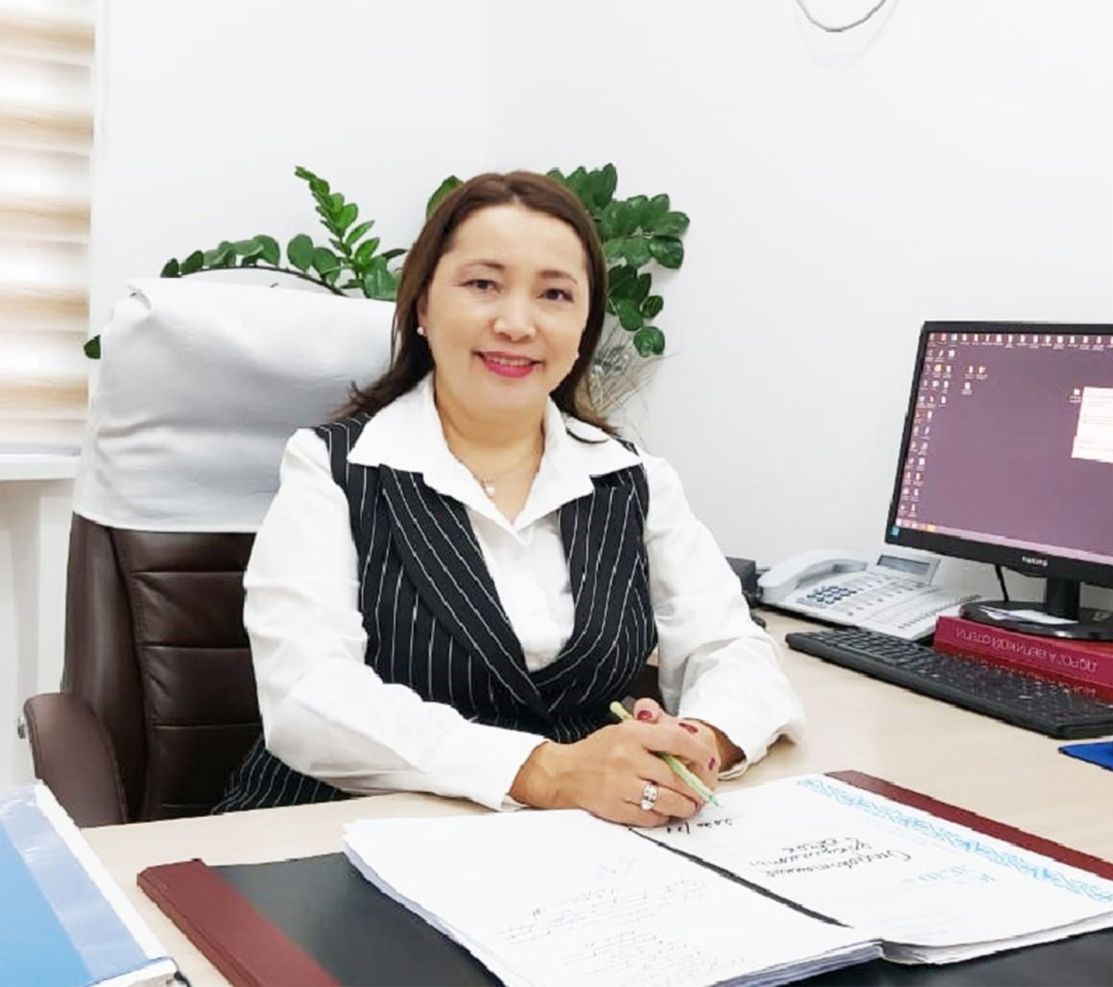 Суретті түсірген автор