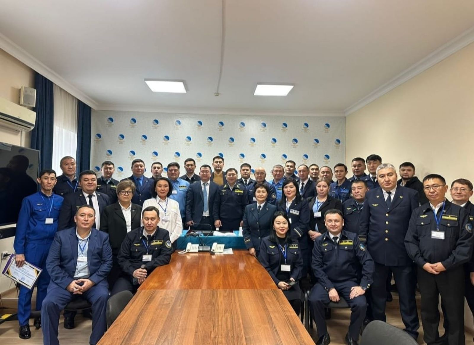 Суретті түсірген автор