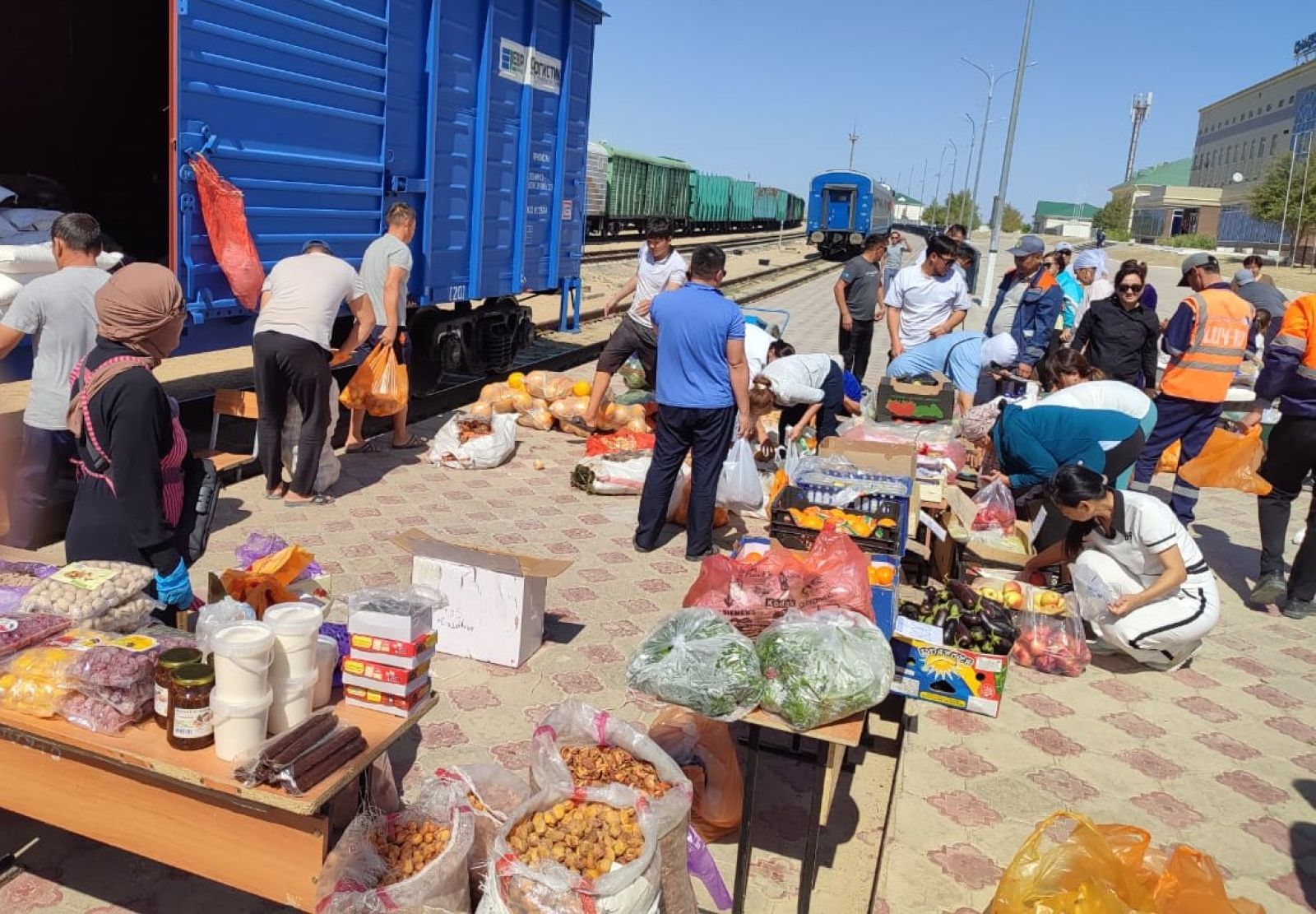 Суретті түсірген автор