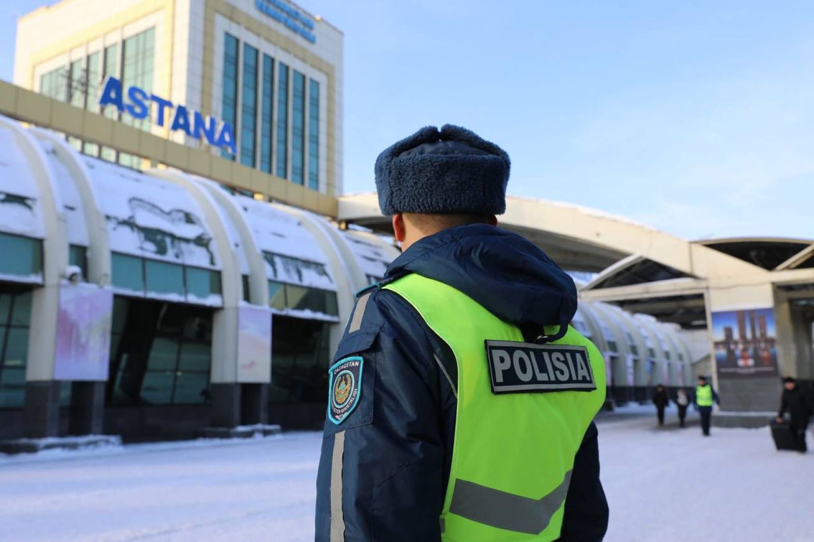 Более 1200 адмнарушений выявили транспортные полицейские за 4 дня ОПМ «Безопасность на транспорте»