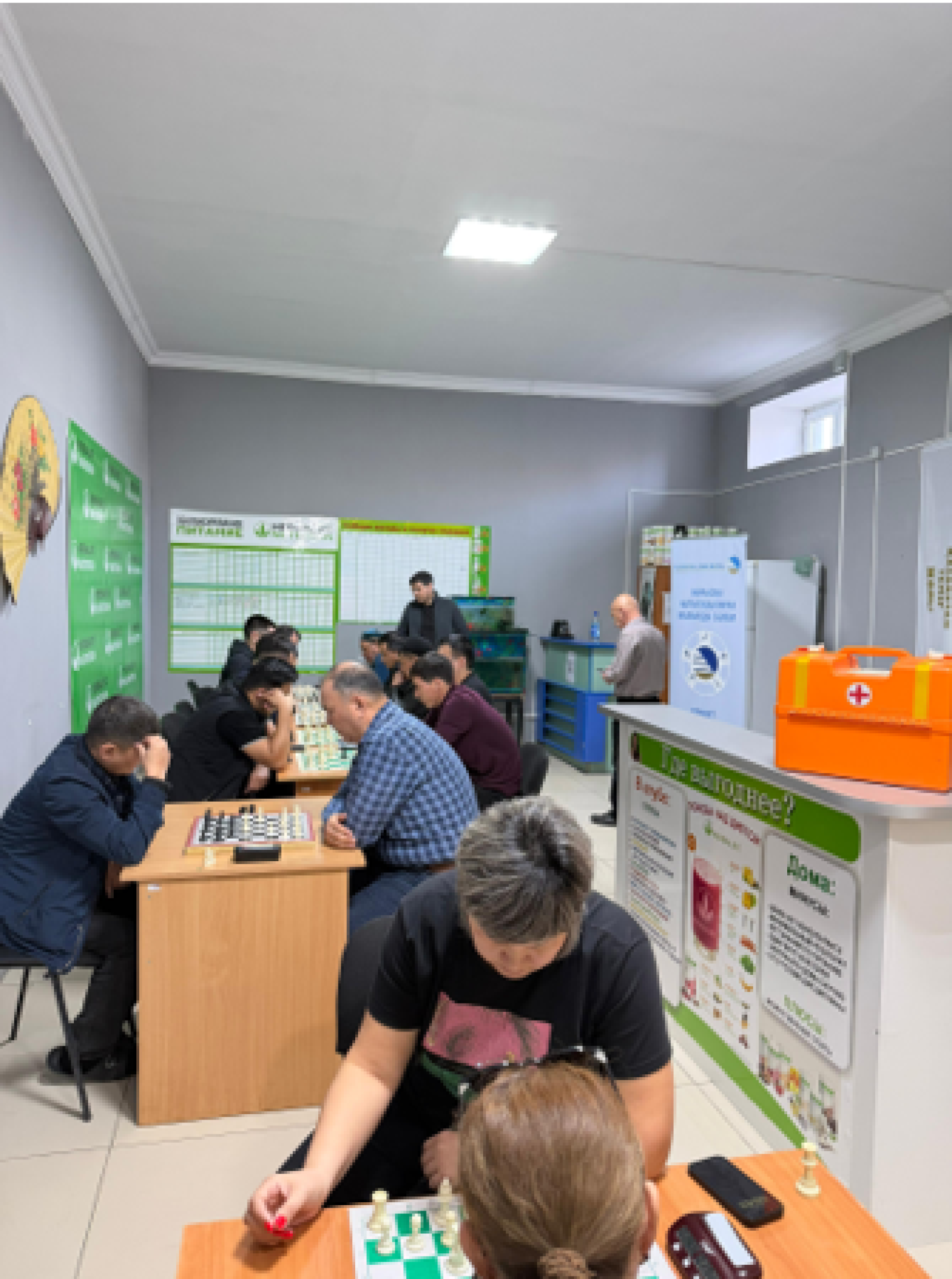 Суретті түсірген автор