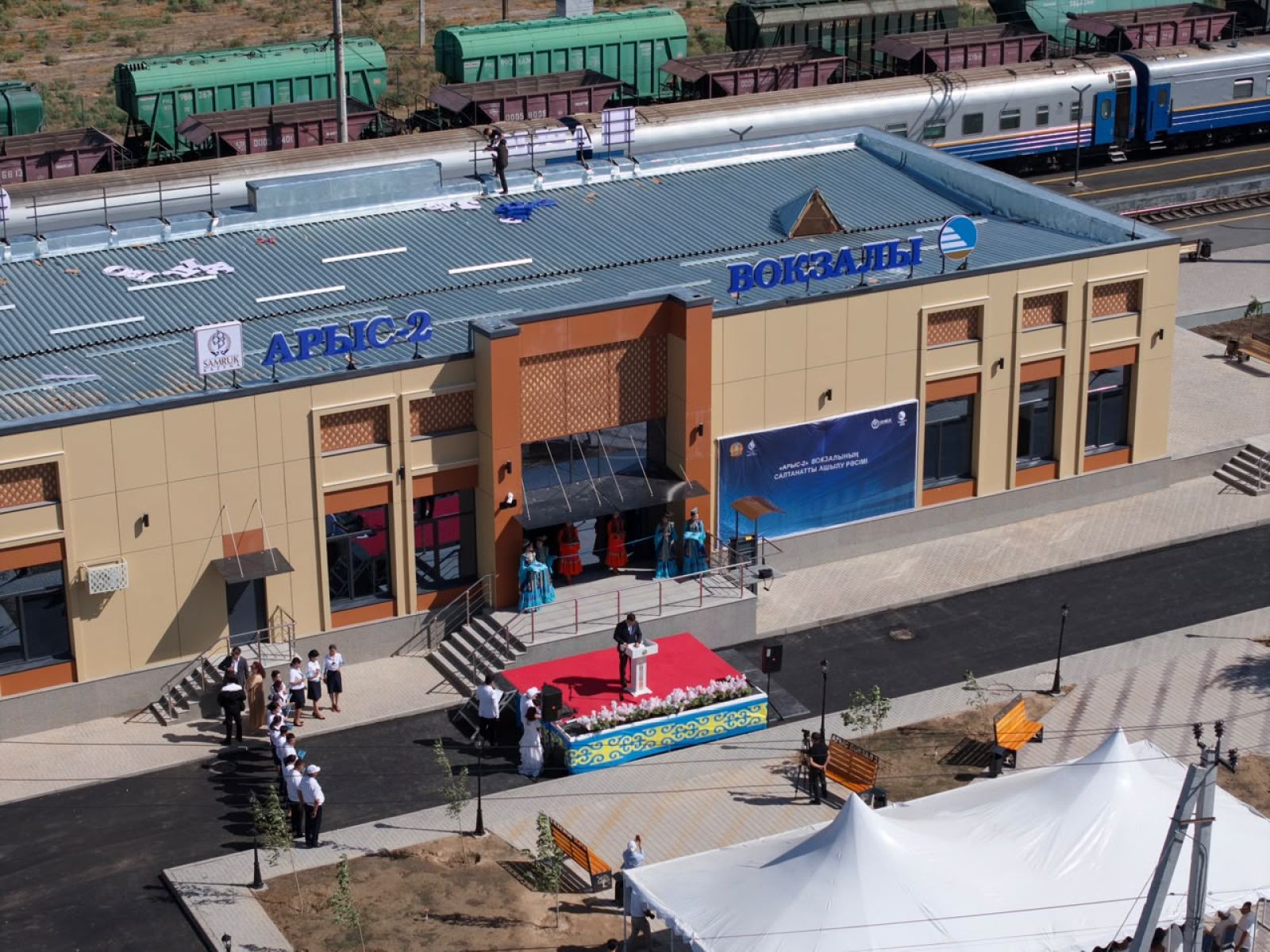 В Туркестанской области завершена реконструкция двух железнодорожных вокзалов