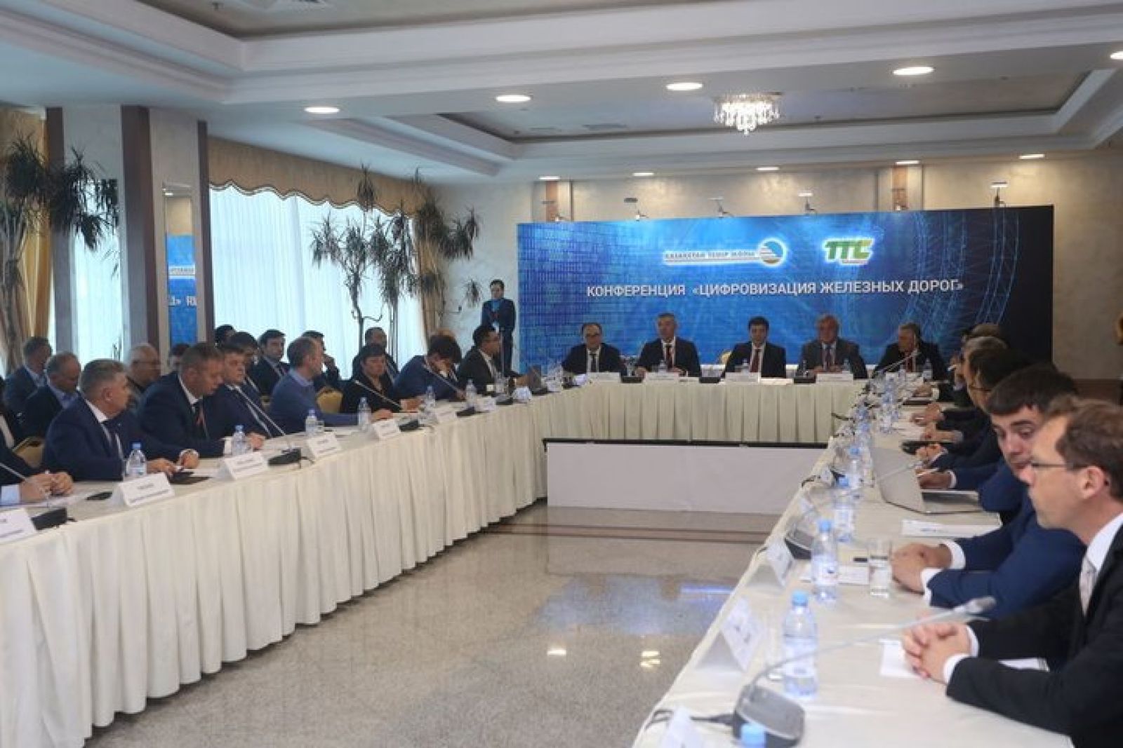Сандық технологиялар шеруі: темір жолды цифрландыру туралы көрме ашылды