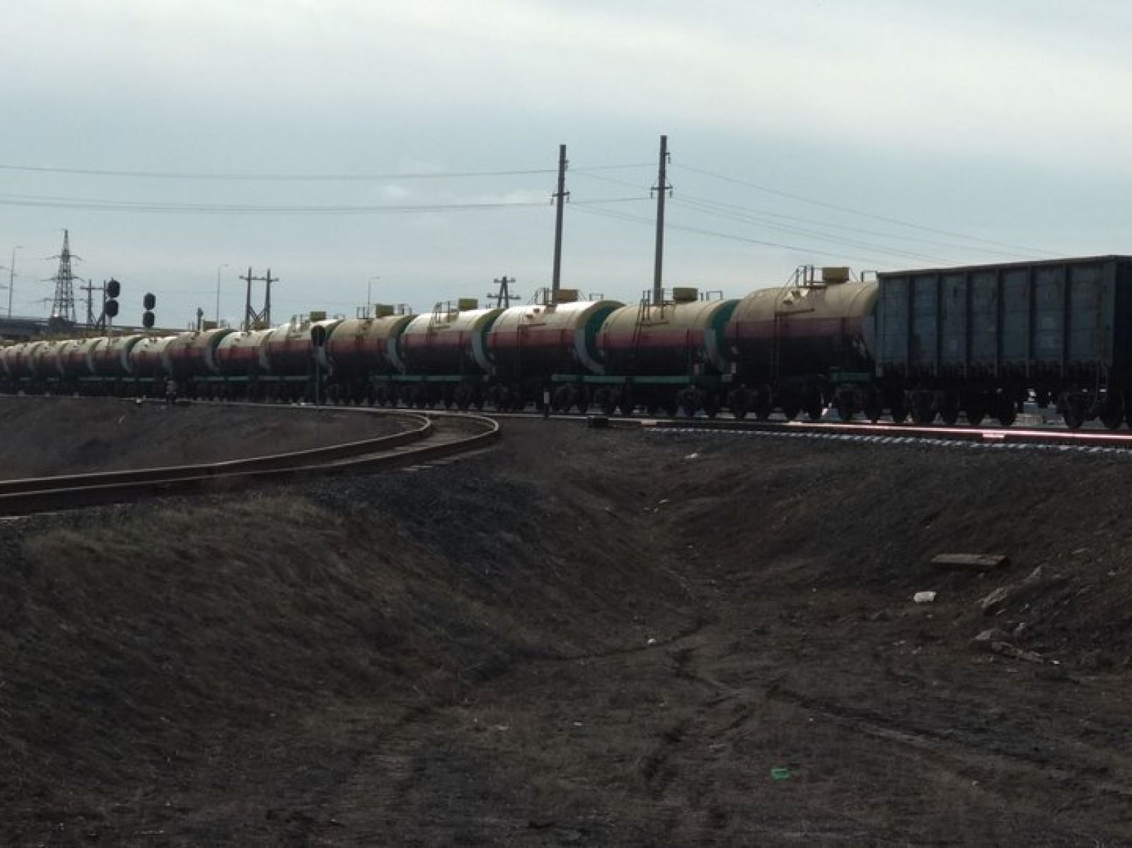 Атырауда көрсеткіштерді үздік орындағаны үшін сыйақы төленді