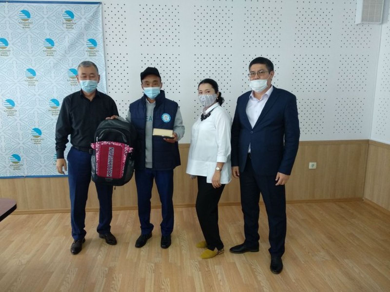 Желмен жарысқан жас теміржолшы Жалғас