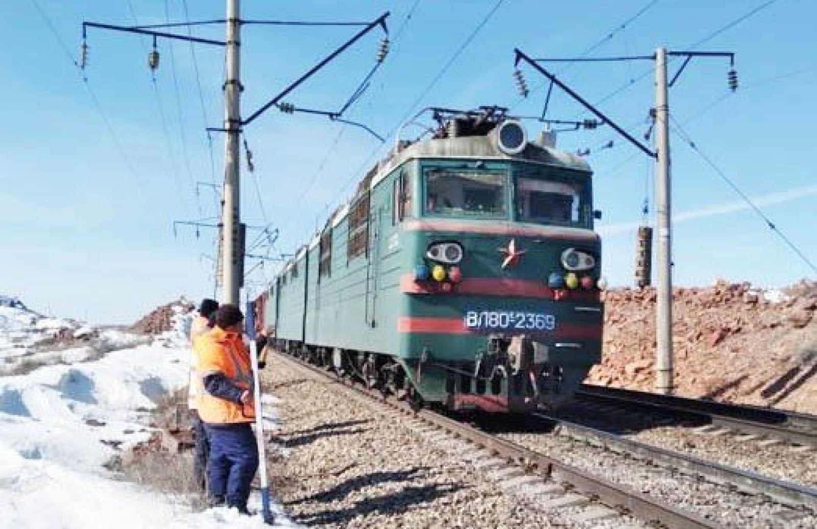 Пойыз апатының алдын алуға септігін тигізген жол шебері марапатқа ұсынылды