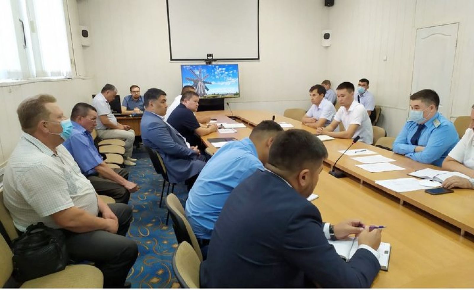 В 500 госорганах Костанайской области провели внутренний анализ коррупционных рисков