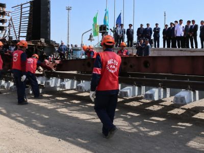 Первая железная дорога независимого Казахстана отмечает 25-летие