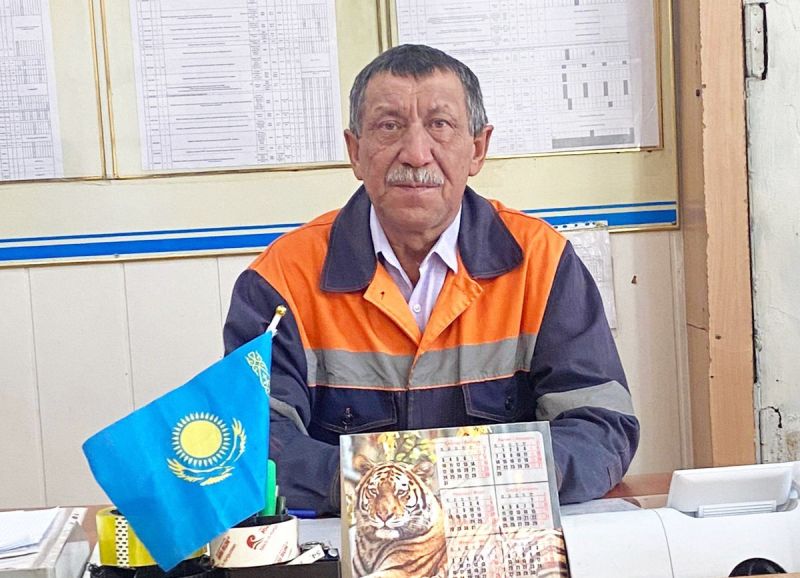 «Құрметті теміржолшы» төсбелгісін алды