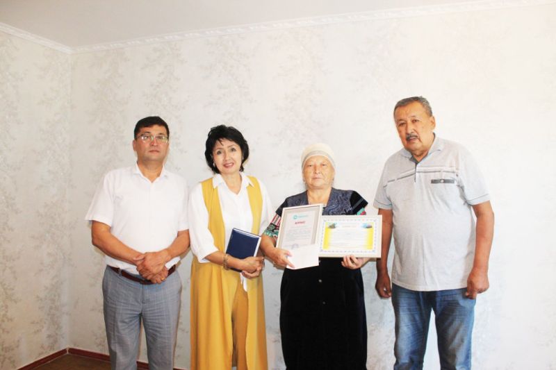 Ардагер ананы әріптестері құттықтады