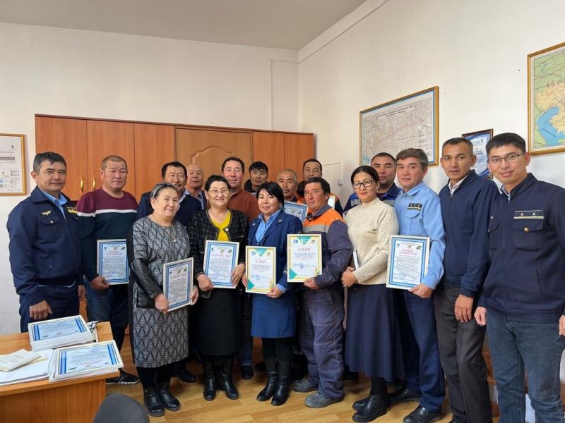 Республика күніне орай теміржолшылар марапатқа ие болды