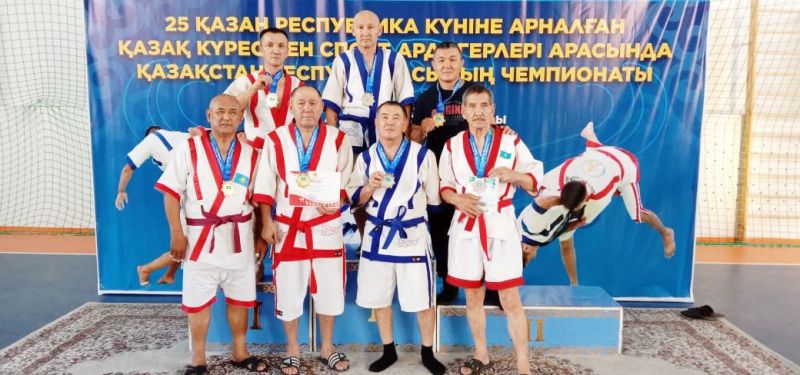 Железнодорожник из Атбасара стал чемпионом Казахстана по қазақ күресі