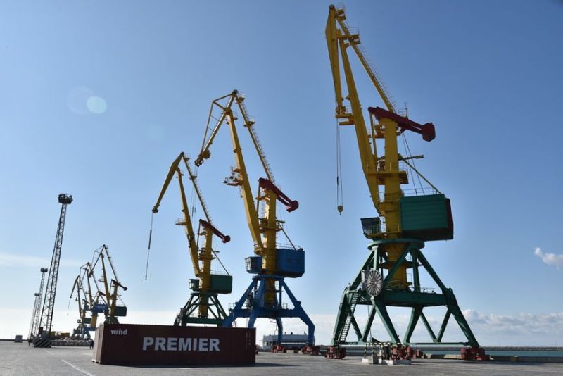 Объем перевалки грузов через порт Актау в 2022 году вырос на 9%