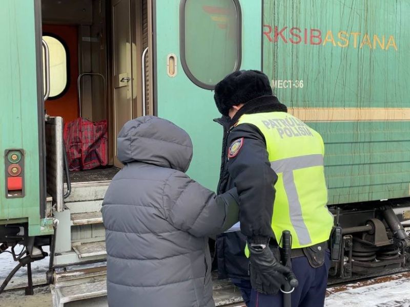 Двух пьяных пассажирок сняли с поезда «Костанай-Алматы»