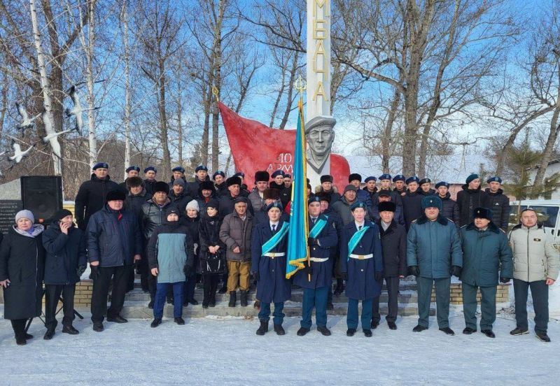 На станции Караганда-Сортировочная прошел День памяти о воинах-афганцах