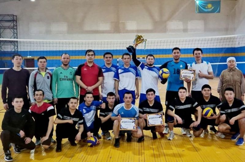 Іріктеуден өткен волейболшылар Бурабайда бақ сынайды