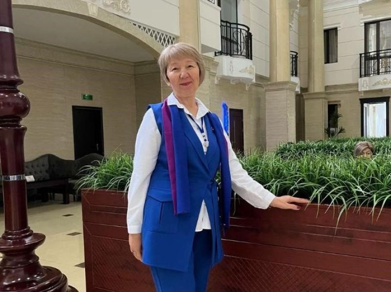 Айтжан Бесимбаева: "Продолжила железнодорожную династию"