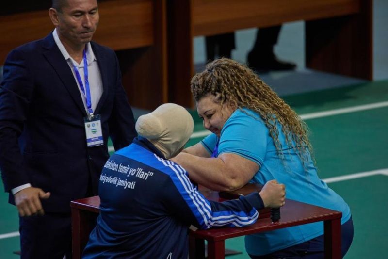 Спортсменка ҚТЖ стала чемпионкой Казахстана по армрестлингу