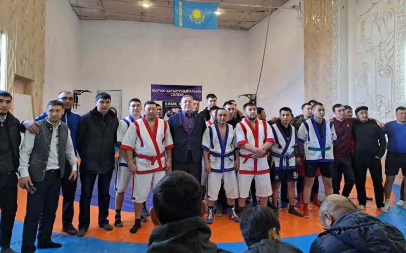 Железнодорожники Карагандинского региона сразились в қазақ күресi