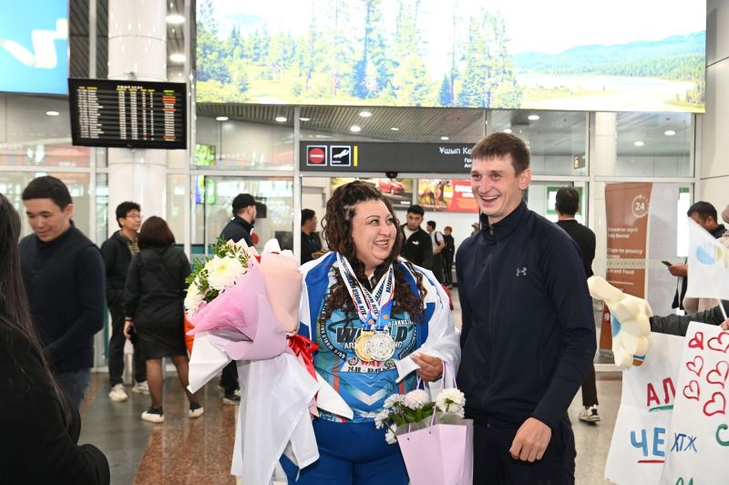 Железнодорожница Алла Штрошерер стала чемпионкой мира по армрестлингу