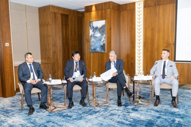New Silk Way: перспективы развития порта Актау обсудили участники бизнес-форума