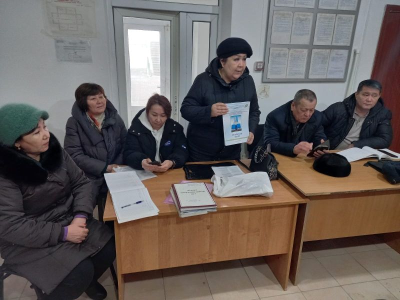 Қызылордалық теміржолшыларға ұжымдық шарт таныстырылды (Фото)