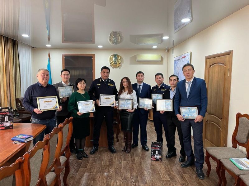 Белсенді жастар марапатталды
