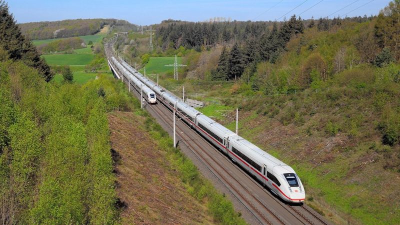 Германияға 137 жүрдек пойыз жеткізу жобасы аяқталды