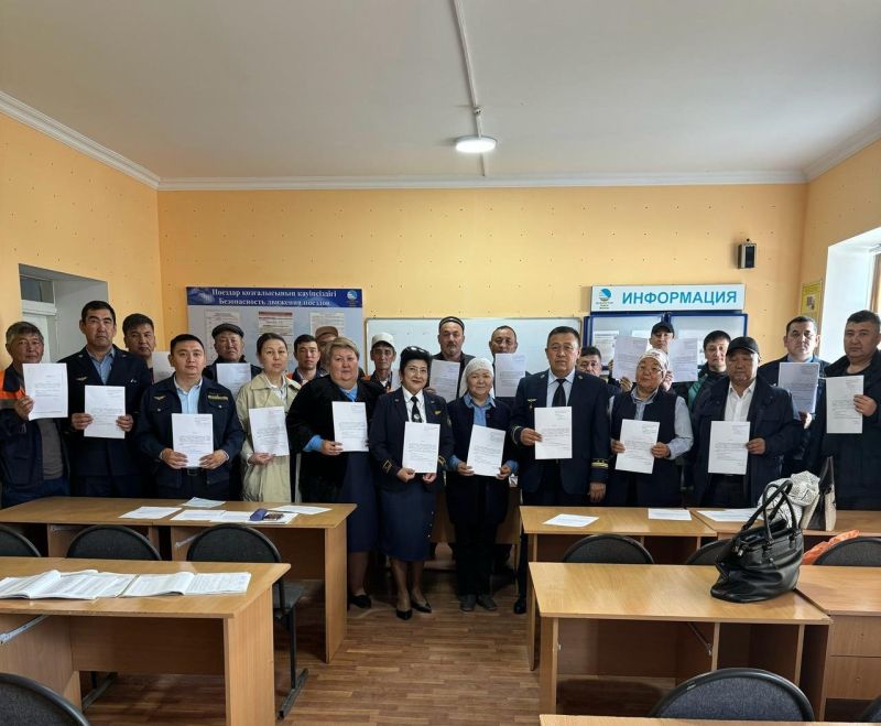 Түркістан станциясы су тасқынынан зардап шеккендерге біркүндік еңбек ақысын аударды