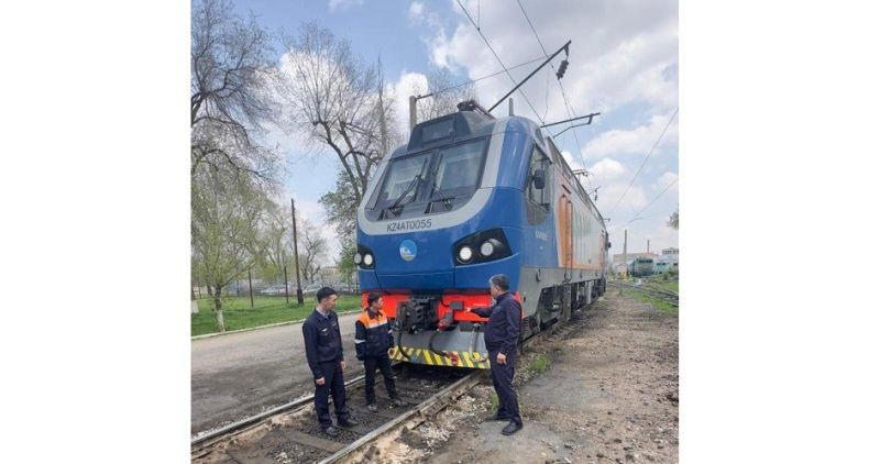 Жамбыл локомотив депосы  KZ8A электровозымен толықты