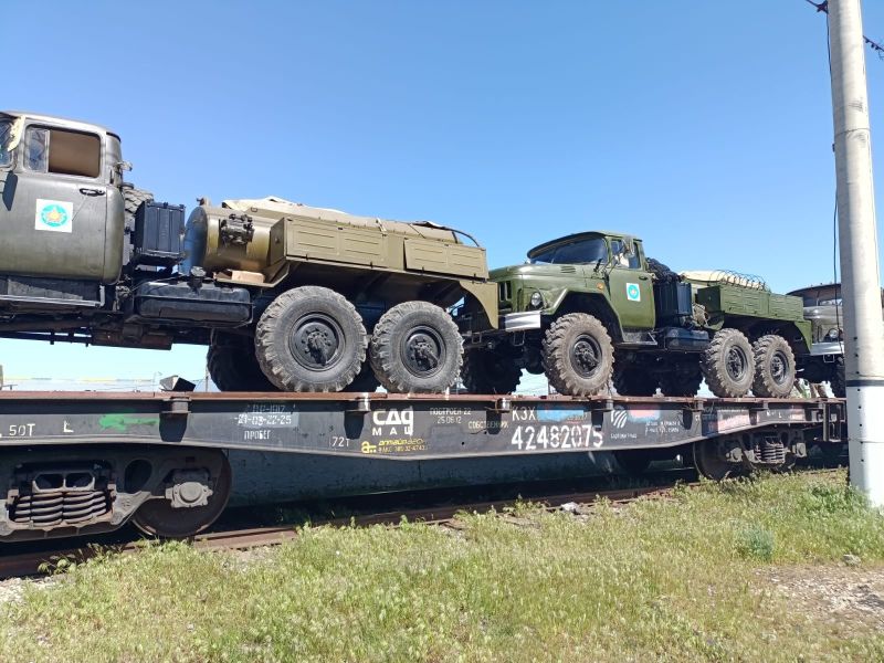 Жамбылдық теміржолшылар су басқан өңірлерге тағы да техника жіберді