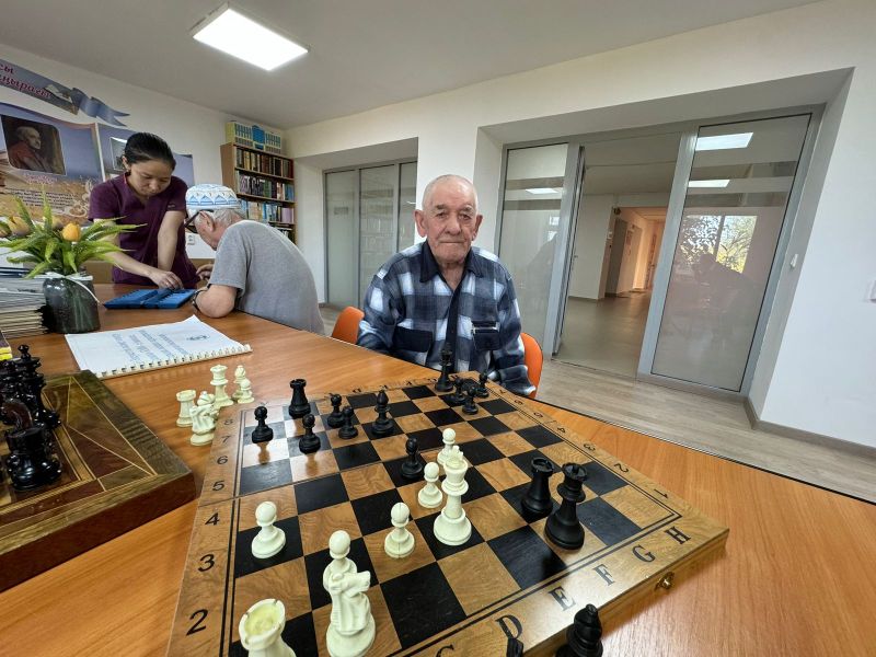 Қарттар үйіндегі теміржолшы