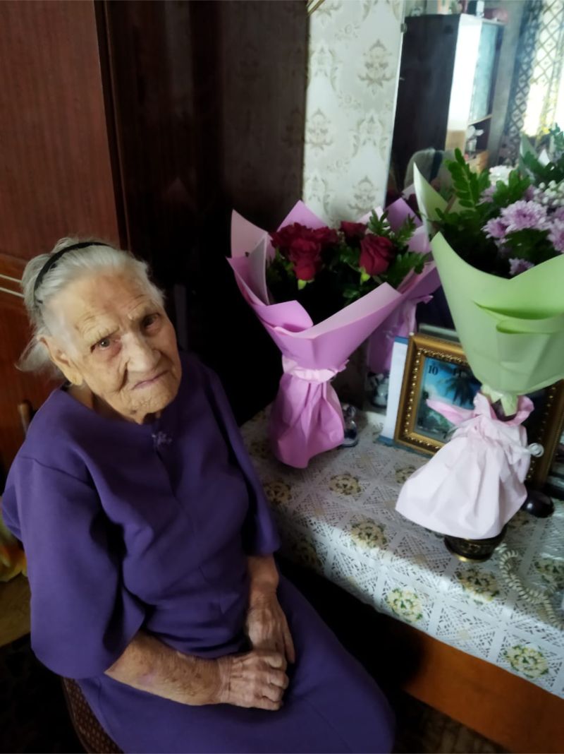 Железнодорожница Анна Васина отметила 100-летний юбилей в Астане
