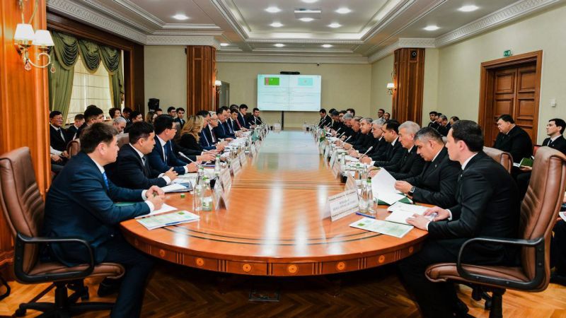 XIII заседание Межправительственной казахстанско-туркменской комиссии прошло в Ашхабаде