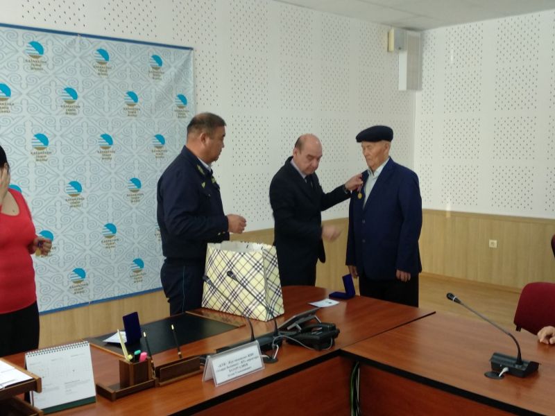 Ардагерлер алғысқа бөленді