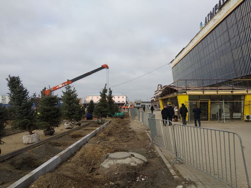 Атырау вокзалы абаттандырылып жатыр