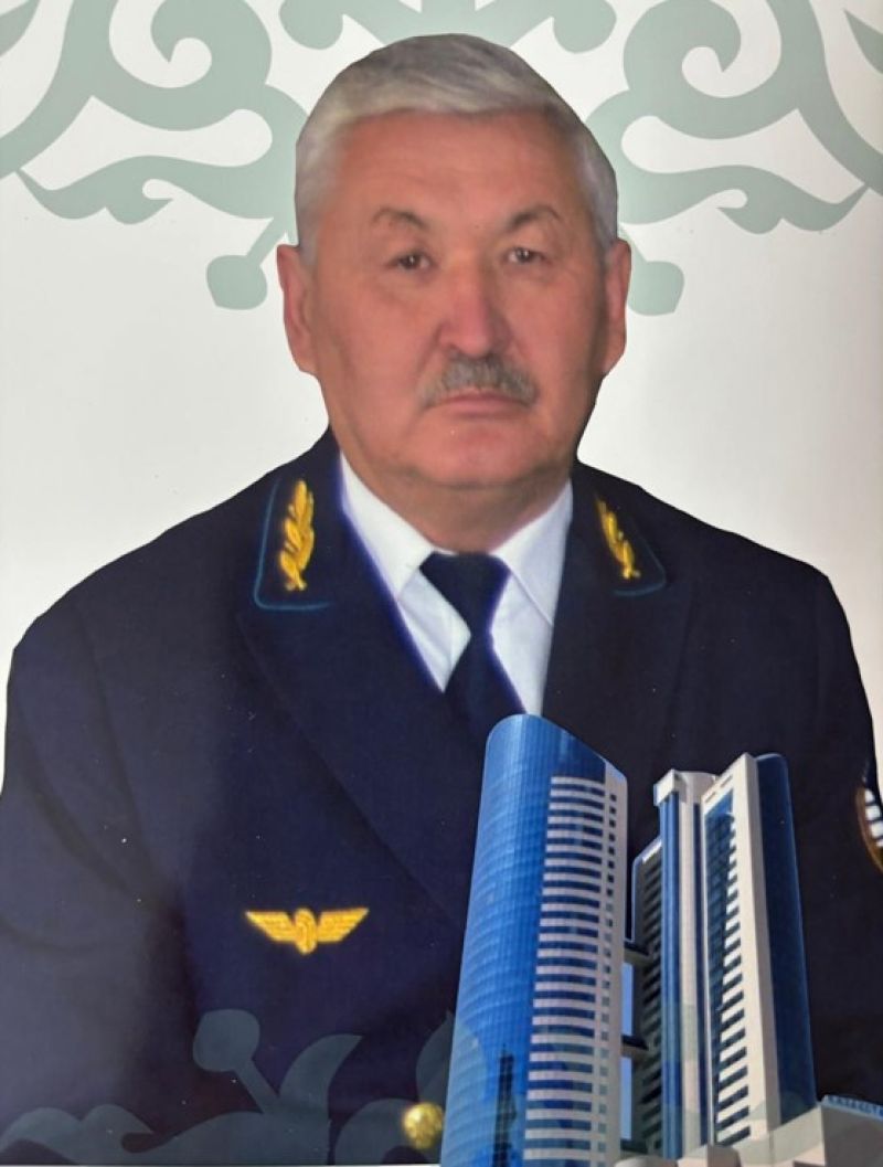 Білікті маман құрметті демалысына шықты