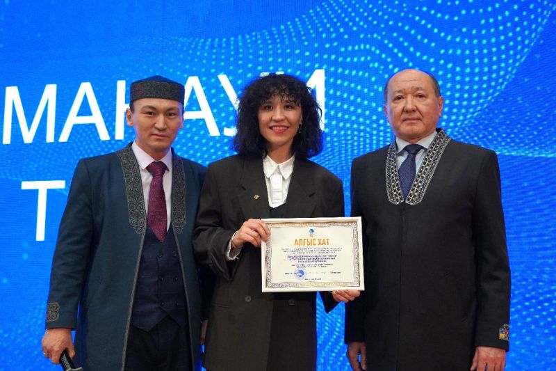 IT-продукты для изучения и развития казахского языка презентовали работникам КТЖ