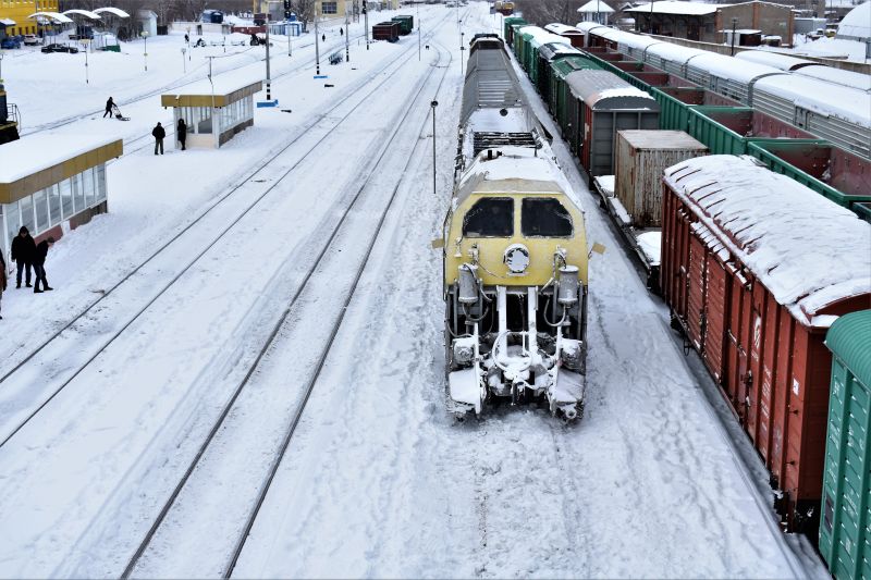 Почти 30 тысяч кубометров снега вывезли за зиму в Уральском регионе