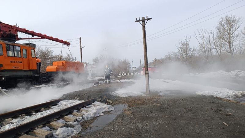Условный пожар потушили в спецподвижном составе ПЧ-21 на станции Кушмурун