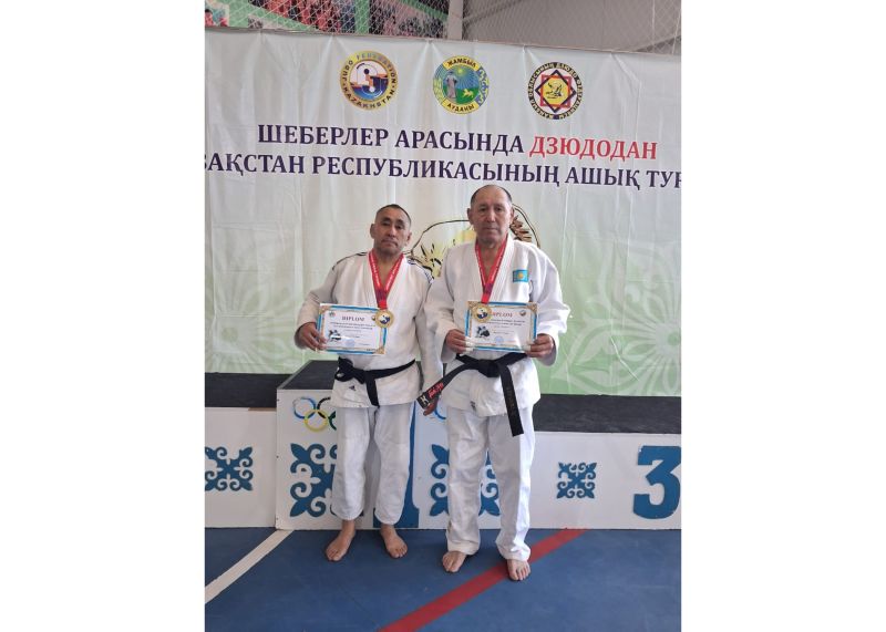 Железнодорожники Болатбек Кажаев и Асылхан Какимов стали призерами международного турнира по дзюдо