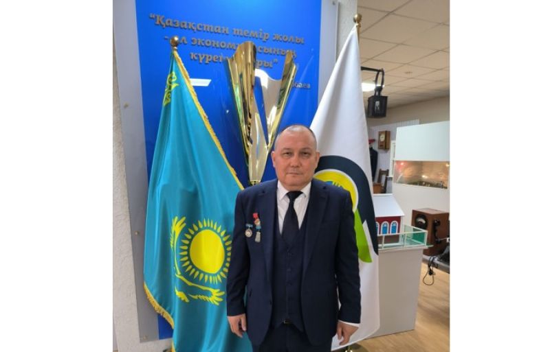 Құрметті теміржолшы Асқар Шокулбаевтың еңбек жолы