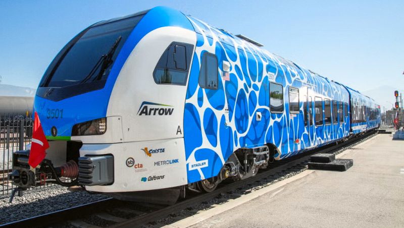 Калифорнияда сутекпен жүретін алғашқы пойыз іске қосылды