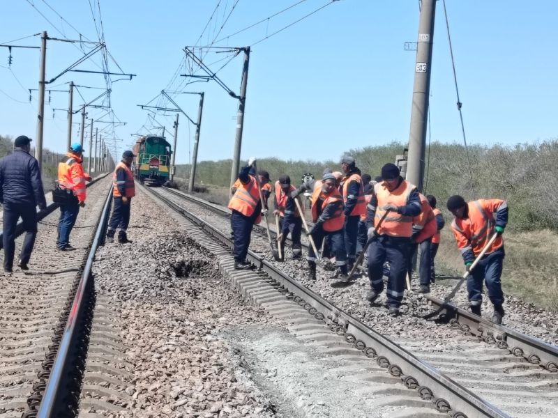 Более 450 км железнодорожного пути обновлено в Казахстане