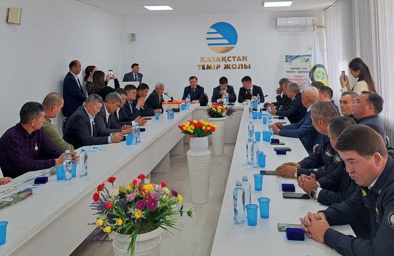 Сыр елінде кәсіподақтың 120 жылдығы тойланды
