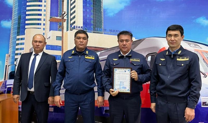 Республика күні мерекесінде теміржолшылар марапатталды